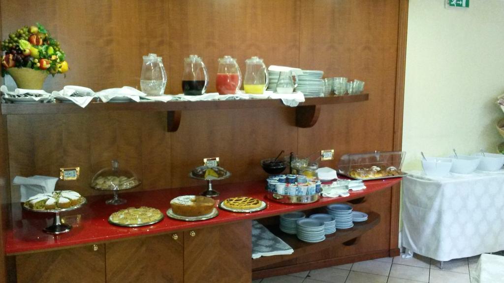 Hotel Citta 2000 Roma Ngoại thất bức ảnh